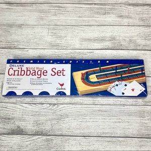 Vintage Cardinal solid wood Deluxe Cribbage Set.